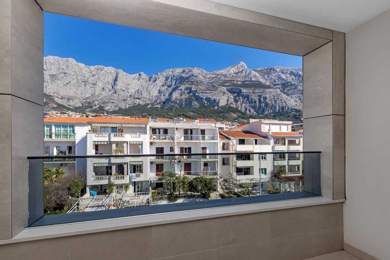 Jelena - Exklusiv Makarska